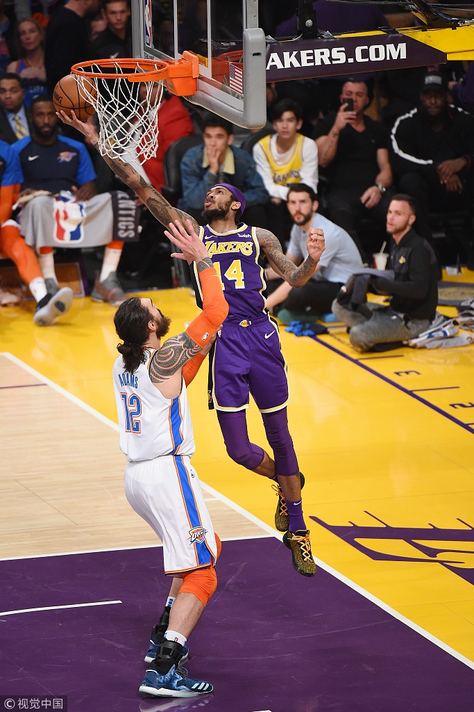 在他的祝贺 在他的祝贺