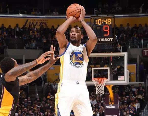 表现不可或 表现不可或