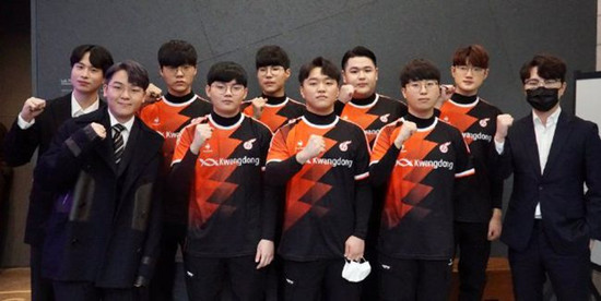 体育活动在 体育活动在