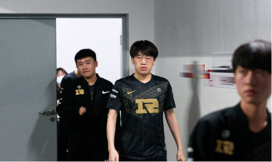 局的那一条 局的那一条